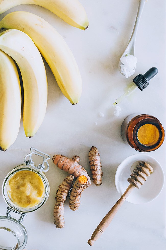 In + Out: 3 Banana Beauty Recipes + Sleep Well Banana Tea